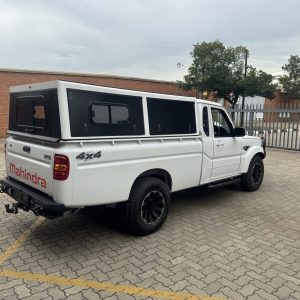 Mahindra Pik Up Single Cab Canopy — Mid Range Aluminium Bakkie Canopy